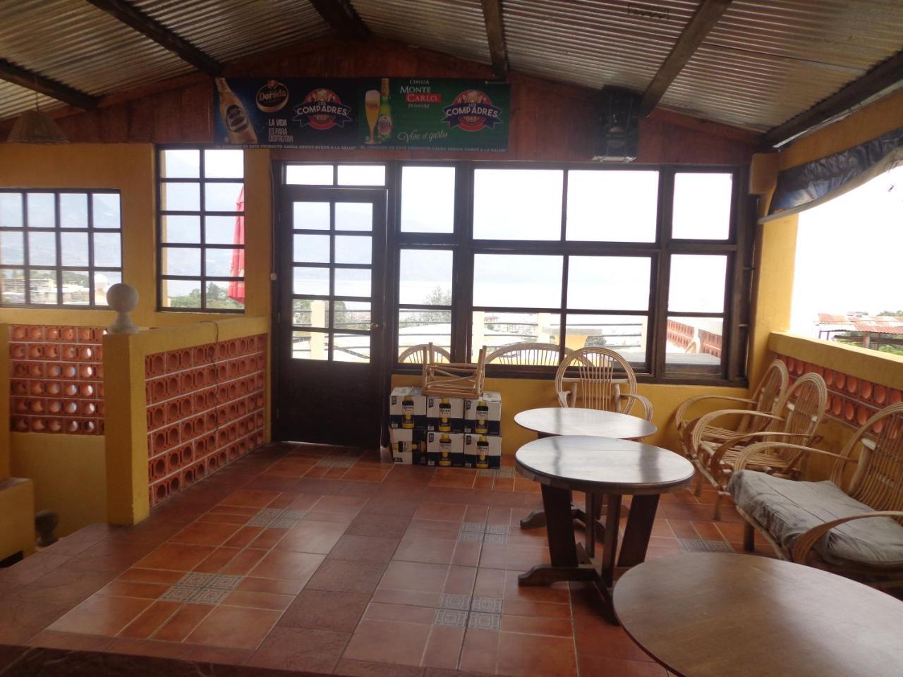 Hotel Don Chema San Pedro La Laguna Buitenkant foto